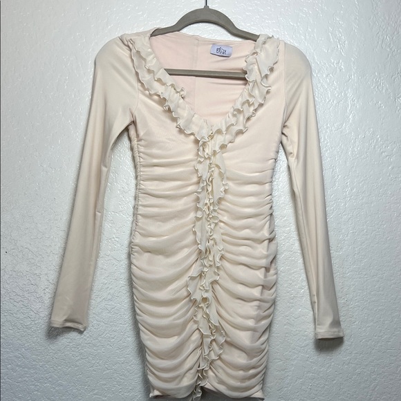 OH POLLY YARA RUFFLE MINI DRESS IN BEIGE Size S - Picture 3 of 7